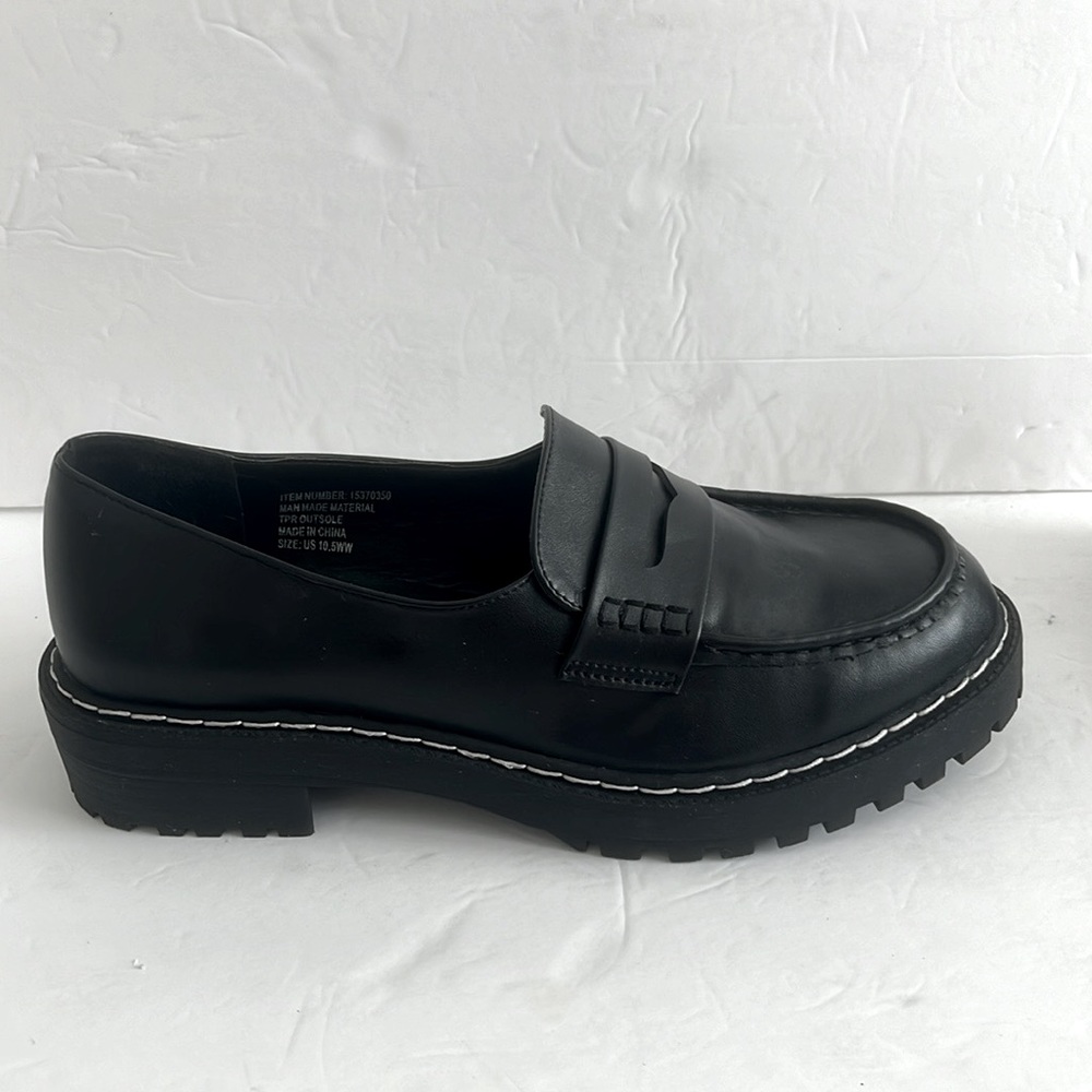 TORRID Shoes Women’s Chunky Lug Loafers Chunky Block Heel Shoes Size 10.5WW New - Picture 5 of 8